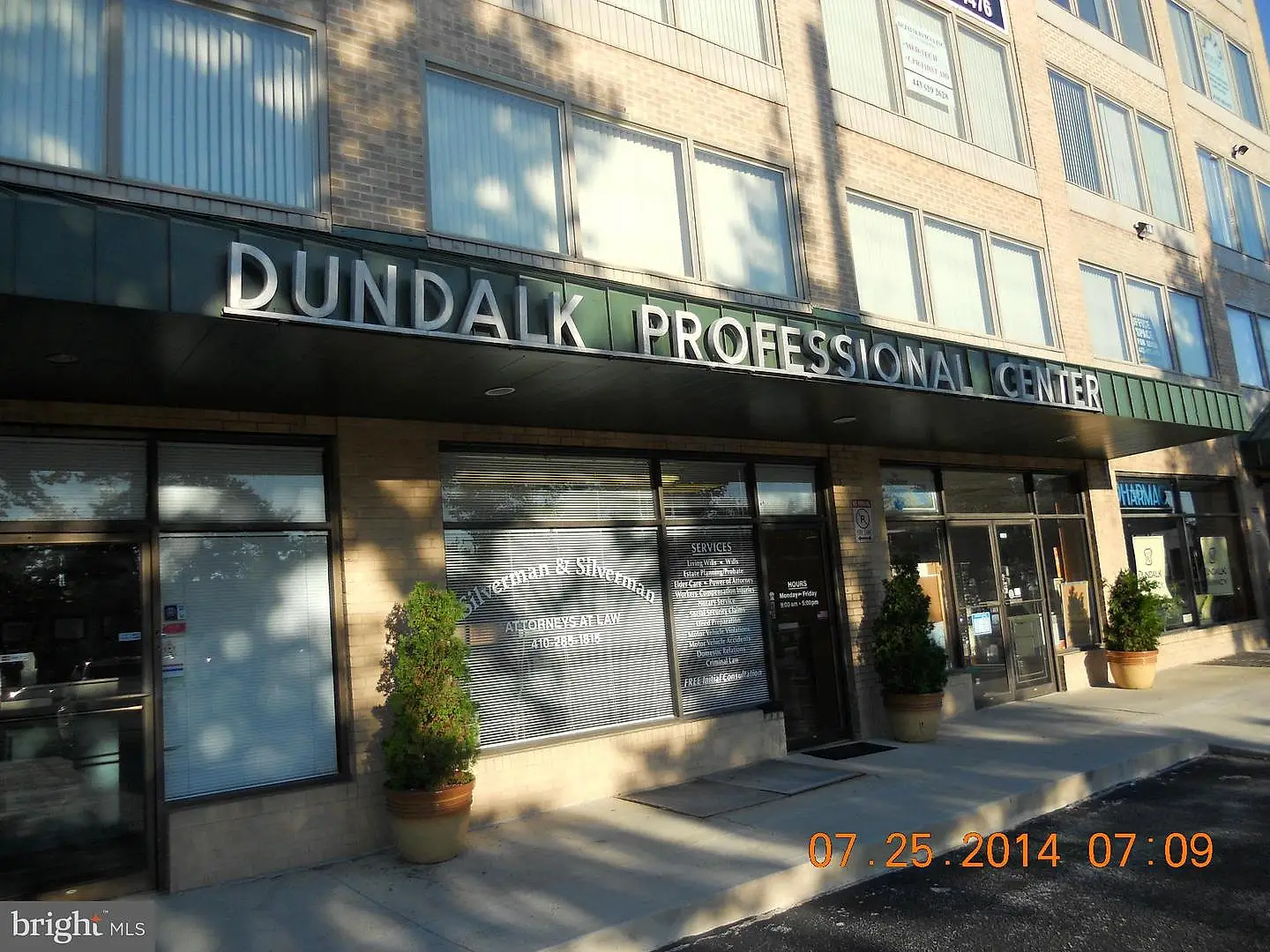 40 Dundalk Avenue