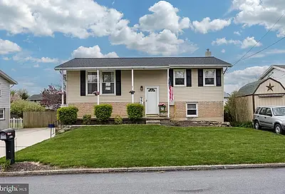 1726 Paxford Road Allentown PA 18103