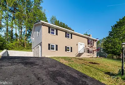 25 Valley Drive Huntingtown MD 20639