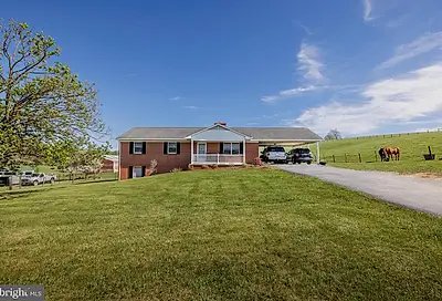 1549 Scenic Highway Churchville VA 24421