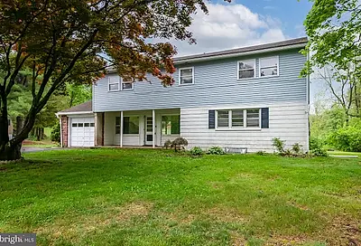 73 Golf Course Road Mohnton PA 19540