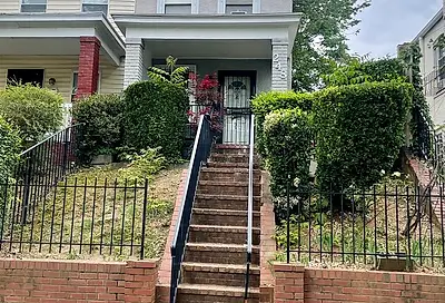 248 14th Place NE Washington DC 20002