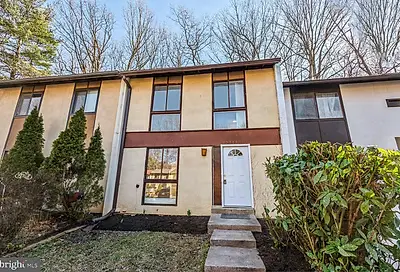 2315 Emerald Heights Court Reston VA 20191