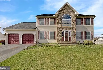 11 Brentwood Drive Reading PA 19608