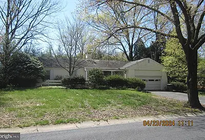 18 Oriole Drive Wyomissing PA 19610