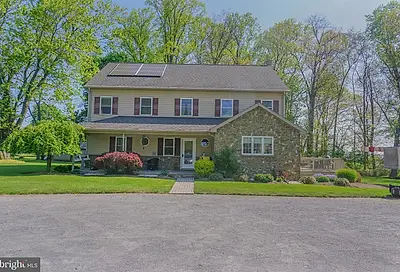 303 S Kinzer Road Kinzers PA 17535