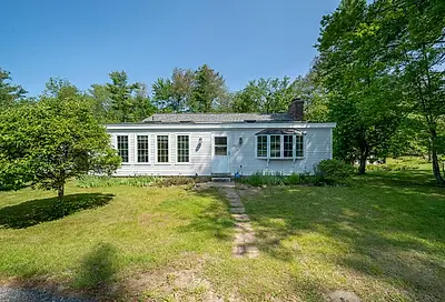 66 Litchfield Road Londonderry NH 03053