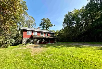 212 River Road Piermont NH 03779