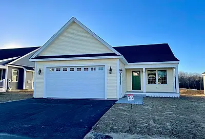 19 Huckleberry Avenue Epping NH 03042