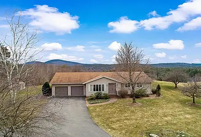 49 Orchard Hill Road Goffstown NH 03045