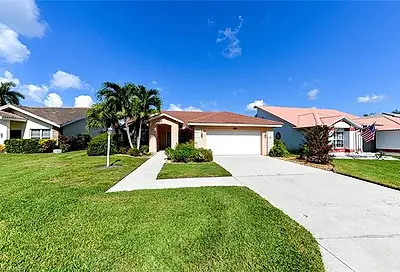 213 Countryside Dr NW Naples FL 34104
