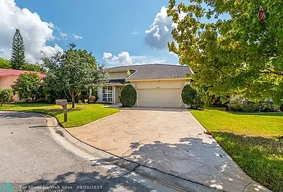 2157 NW 85th Ln Coral Springs FL 33071