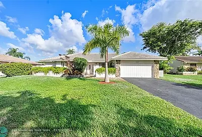 11233 NW 20th Dr Coral Springs FL 33071