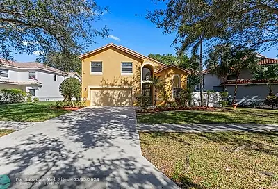 5721 NW 60th Pl Parkland FL 33067