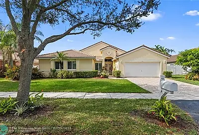 823 NW 130th Ter Sunrise FL 33325