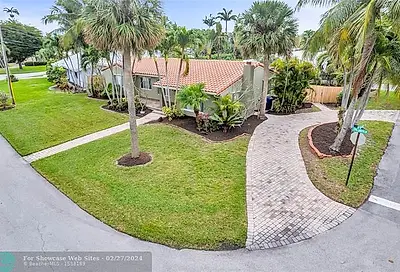 1800 Coral Gardens Dr Wilton Manors FL 33306