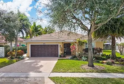 18962 NW 23rd Pl Pembroke Pines FL 33029