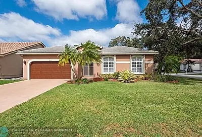 5877 NW 73rd Ct Parkland FL 33067