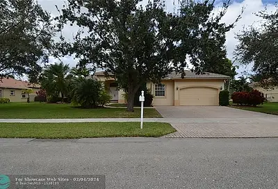 13261 SW 44th St Davie FL 33330