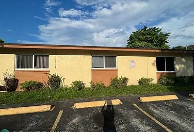 1790 NW 52nd Ave Lauderhill FL 33313