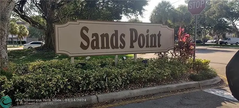 8360 Sands Point Blvd