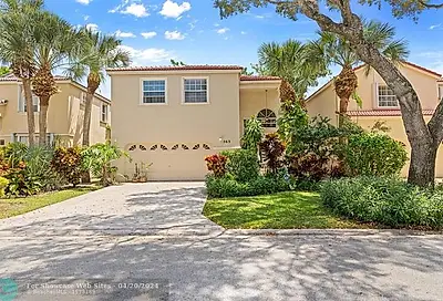 563 NW 87th Ln Coral Springs FL 33071