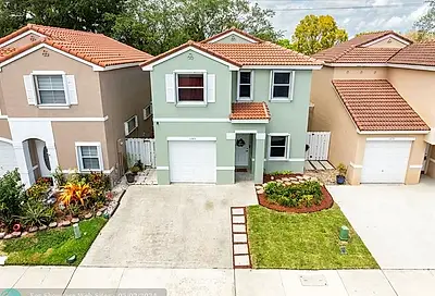 11285 Sunview Way Hollywood FL 33026