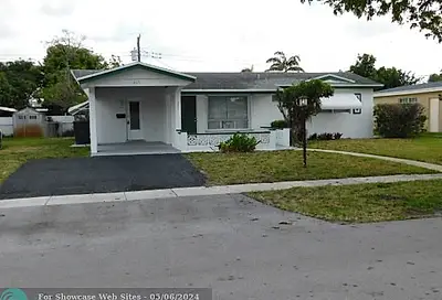 3471 NW 32nd Ct Lauderdale Lakes FL 33309