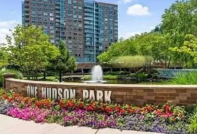 615 Hudson Park Edgewater NJ 07020