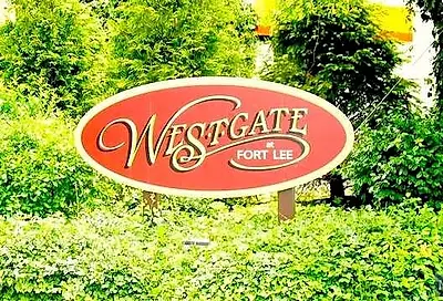 1522 Westgate Drive Fort Lee NJ 07024