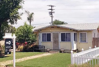 842 B Street Ramona CA 92065