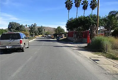 Avenida Gaviota Menifee CA 92587