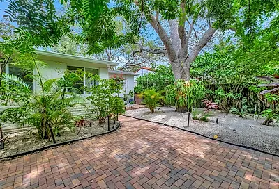 2245 Overbrook St Coconut Grove FL 33133