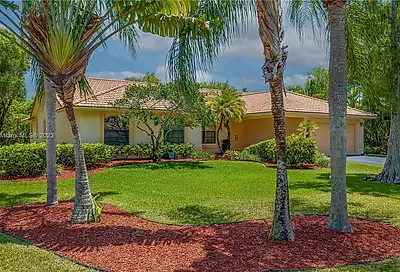 4795 NW 95th Dr Coral Springs FL 33076