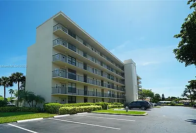 21 Royal Palm Way Boca Raton FL 33432