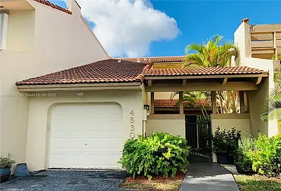 4530 NW 102nd Ct Doral FL 33178