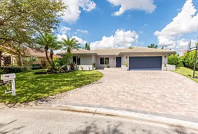 1068 NW 108th Ln Coral Springs FL 33071