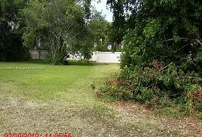 29 NW Ter Oakland Park FL 33311