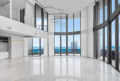 1000 Brickell Plz Miami FL 33131