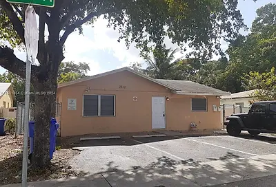 2512 NW 9th Pl Fort Lauderdale FL 33311