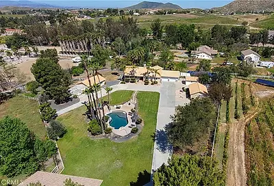 37200 glenoaks road temecula ca 92592