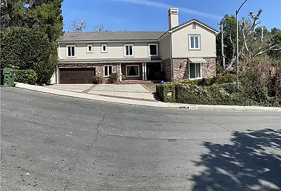 9839 Whitwell Drive Beverly Hills CA 90210