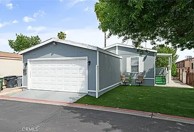 80 E Dawes Street Perris CA 92571