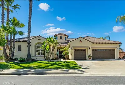 23691 Hollingsworth Drive Murrieta CA 92562