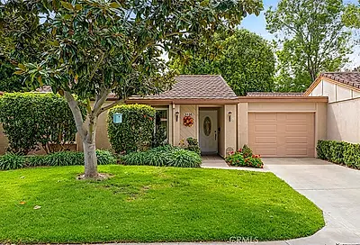 3138 Via Vista Laguna Woods CA 92637