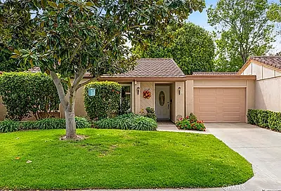 3138 Via Vista Laguna Woods CA 92637