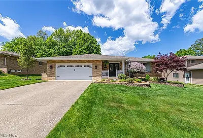 6810 Donna Rae Drive Seven Hills OH 44131
