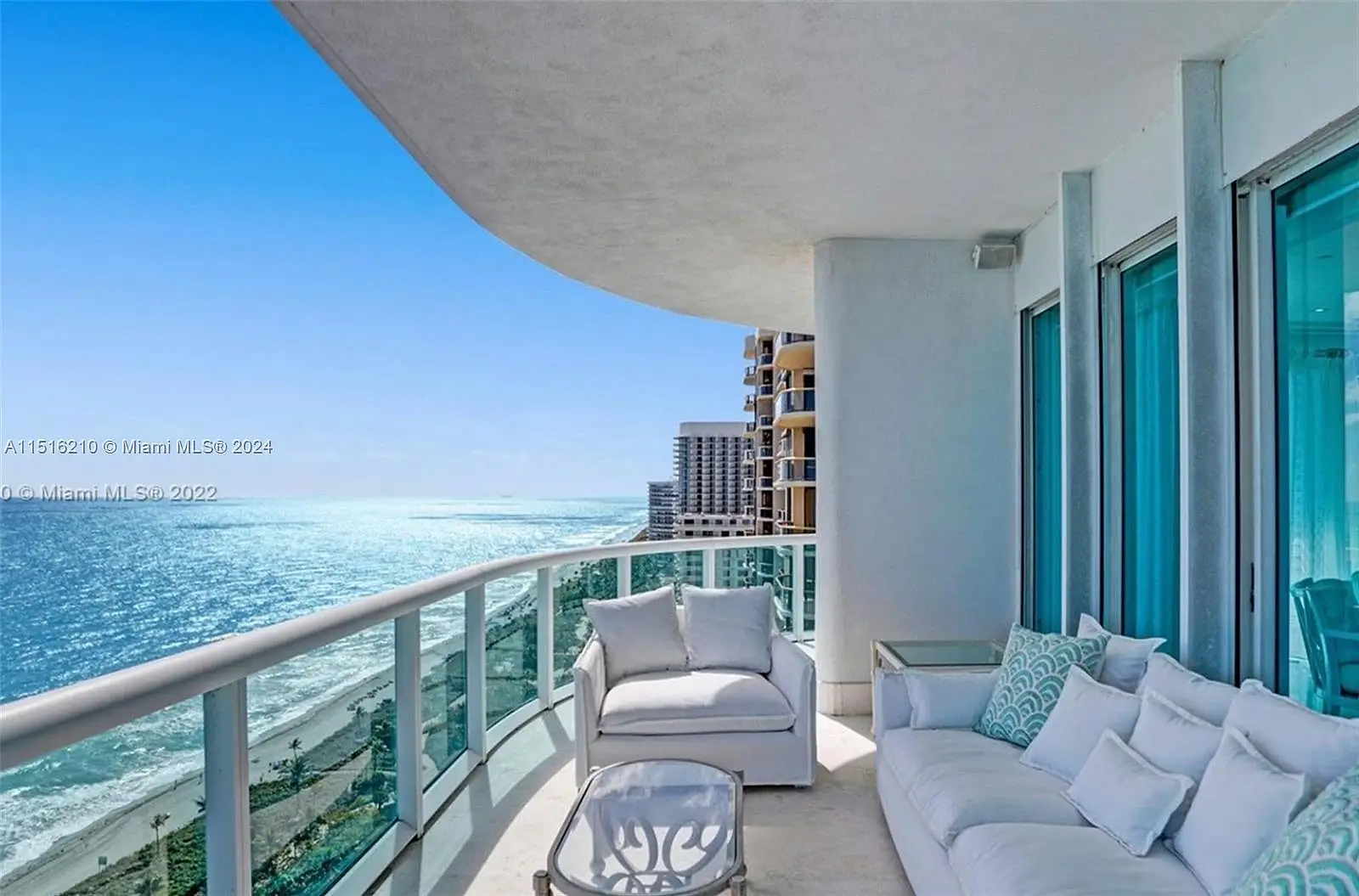 10101 Collins Ave