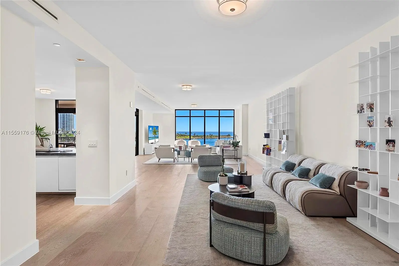 7055 Fisher Island Dr