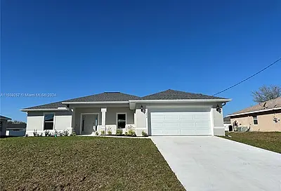 3052 3rd Ave Cape Coral FL 33993